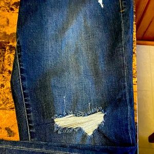 Lularoe distressed jean size 32